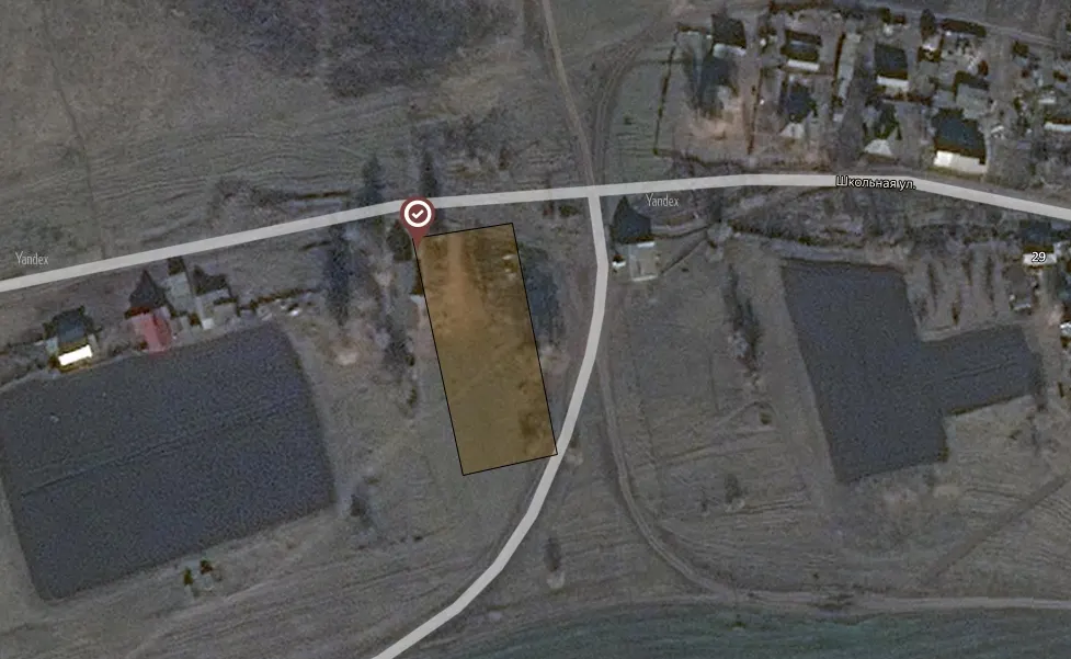 Земельный участок 0,12 га со зданием школы в Малоархангельском районе