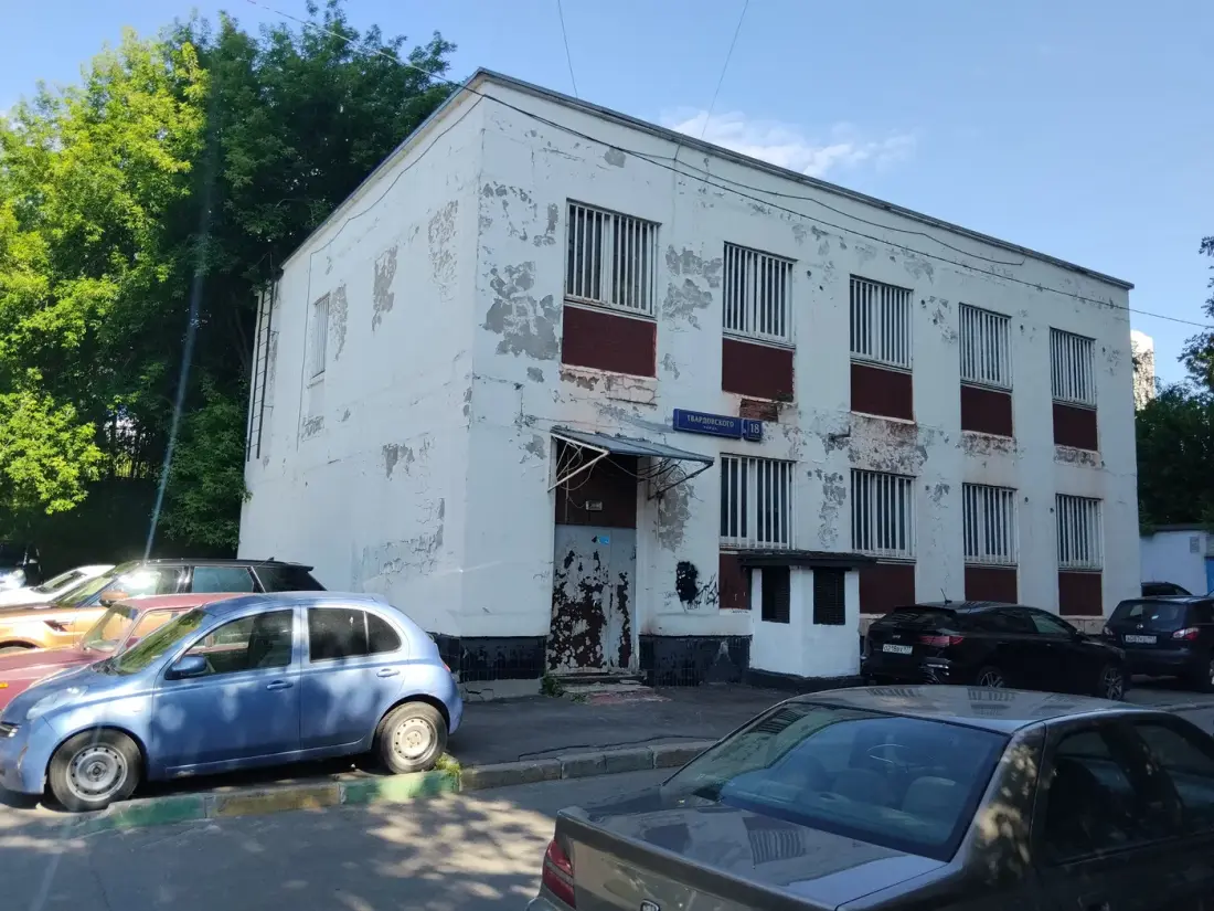Здание на продажу 297,3 м² + ЗУ, 473 м²